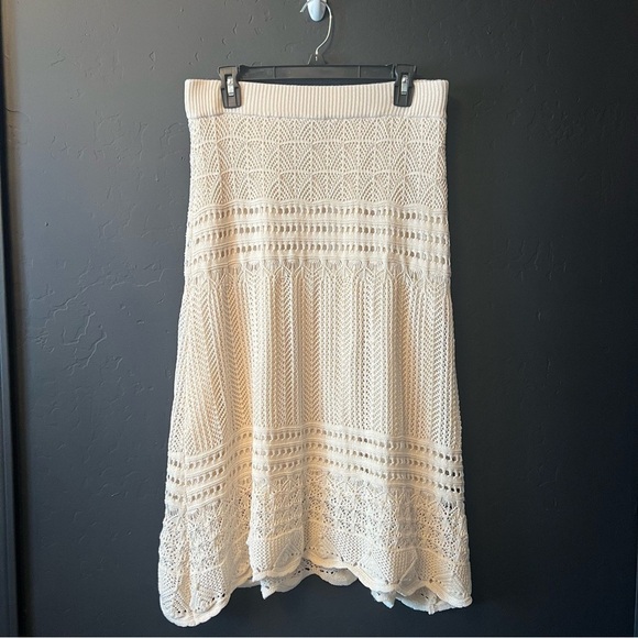 Sincerely Jules 2 piece set Size: M Color: Beige - Picture 3 of 15